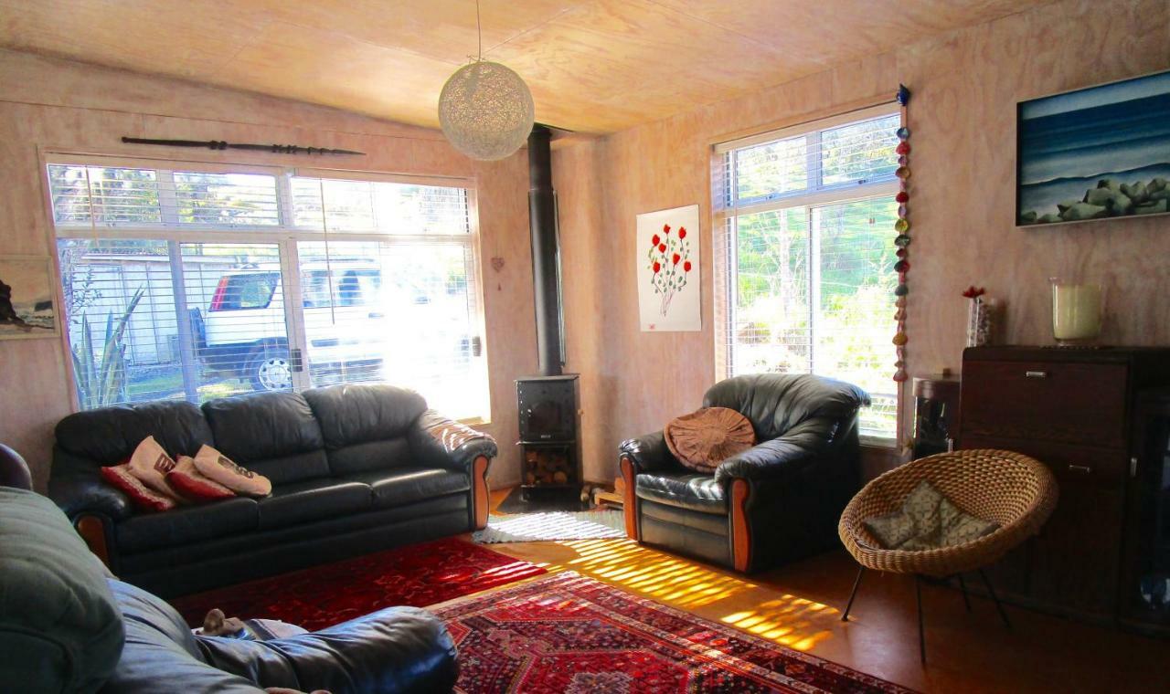 Bed and Breakfast Mulberry Grove Retreat Tryphena Esterno foto